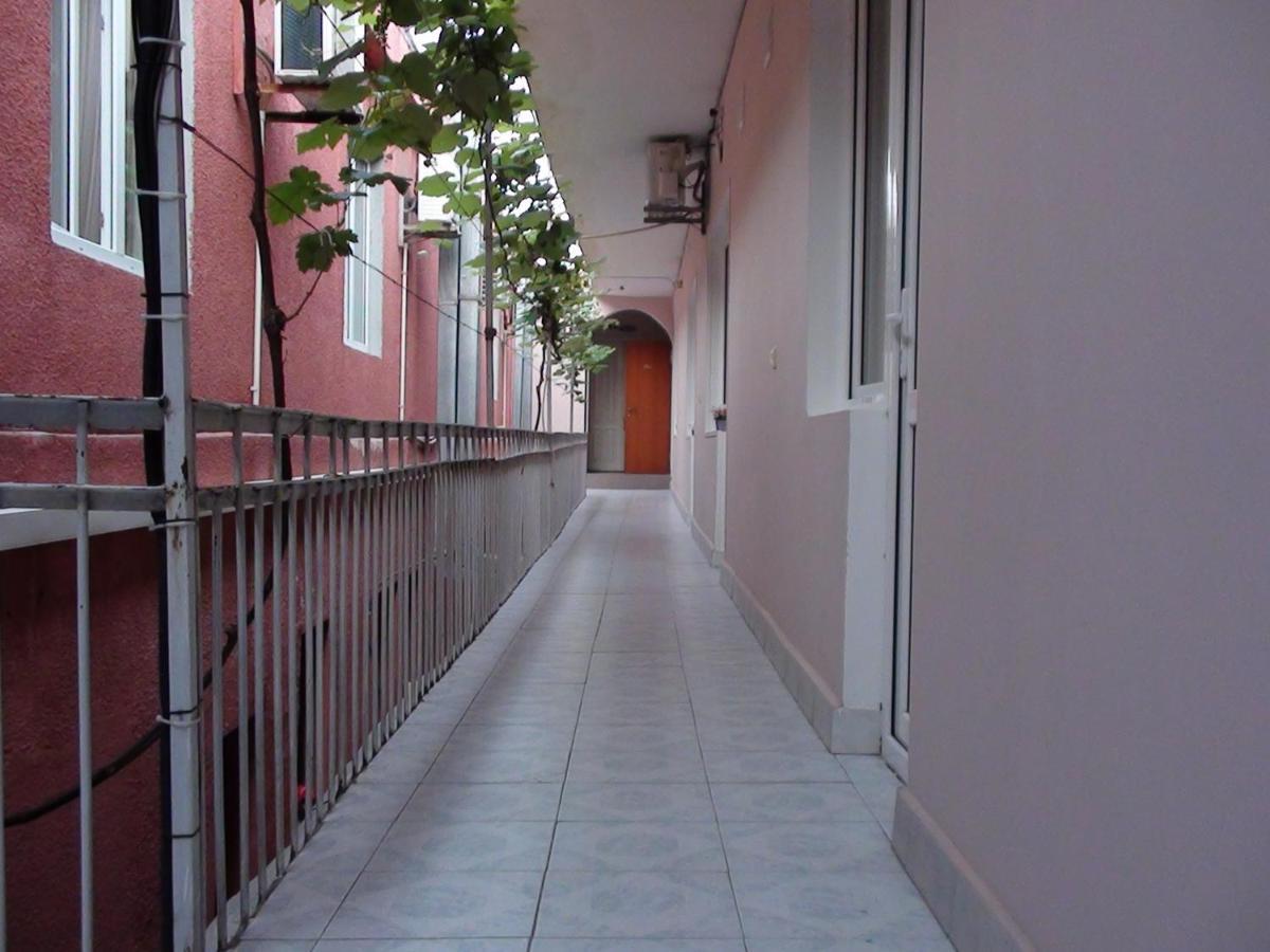Hotel Imereti Tbilisi Esterno foto