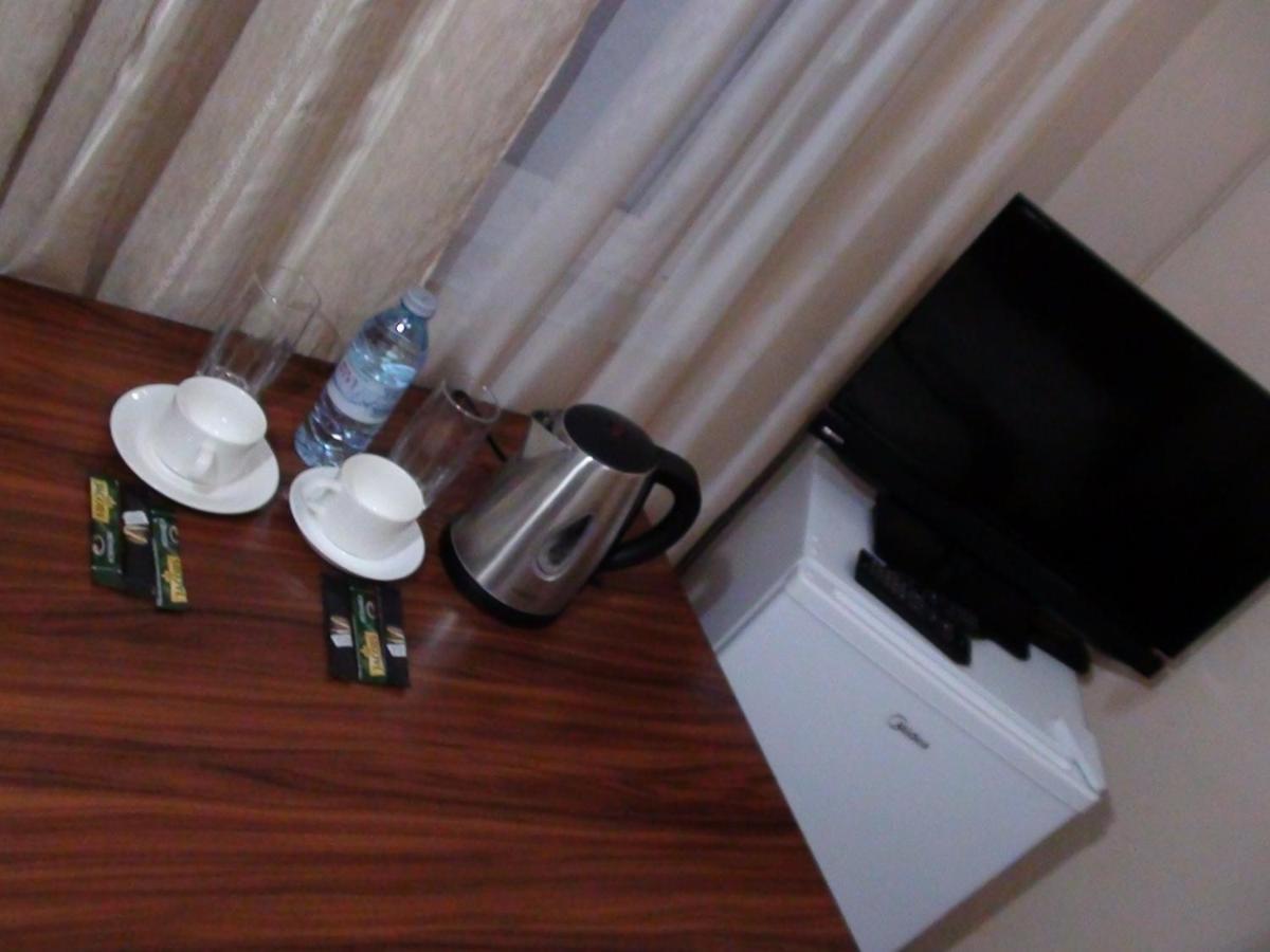 Hotel Imereti Tbilisi Esterno foto