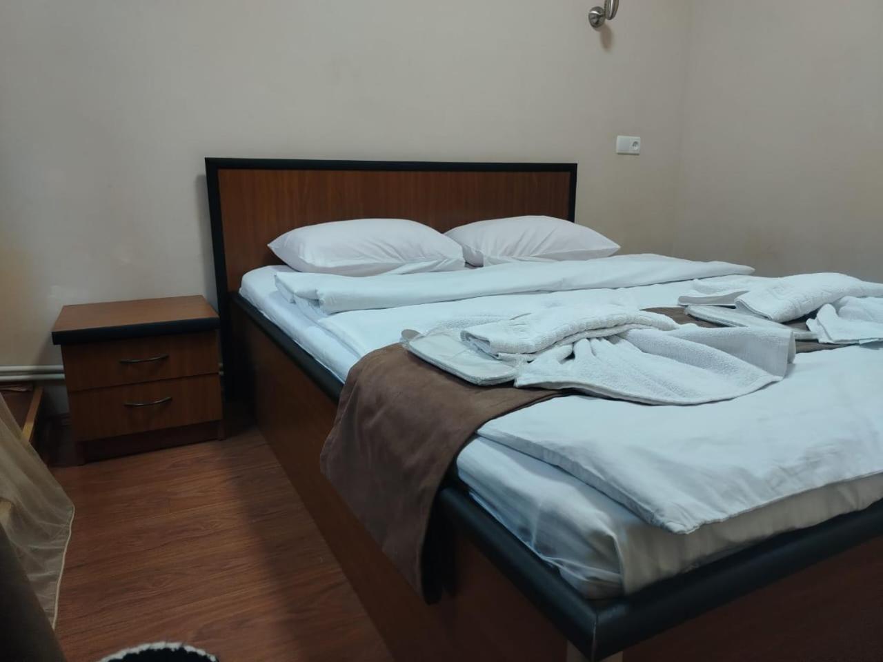 Hotel Imereti Tbilisi Esterno foto