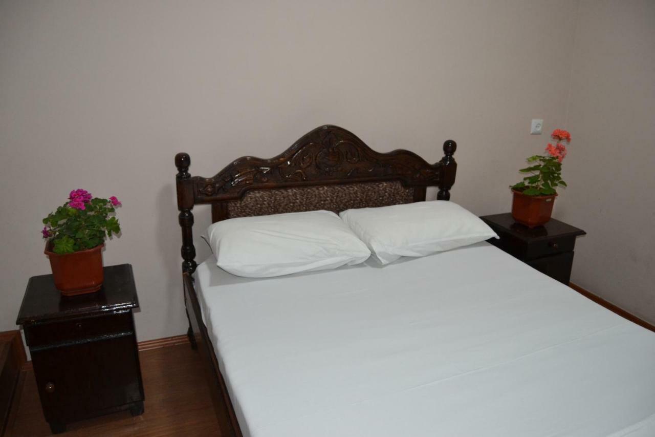 Hotel Imereti Tbilisi Esterno foto